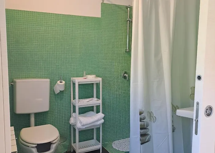 Bed & Breakfast La Casina Rosa La Spezia
