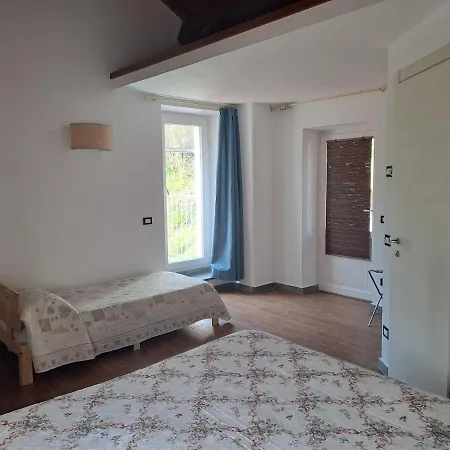 Nocleg ze śniadaniem La Casina Rosa La Spezia Valeriano Lunense