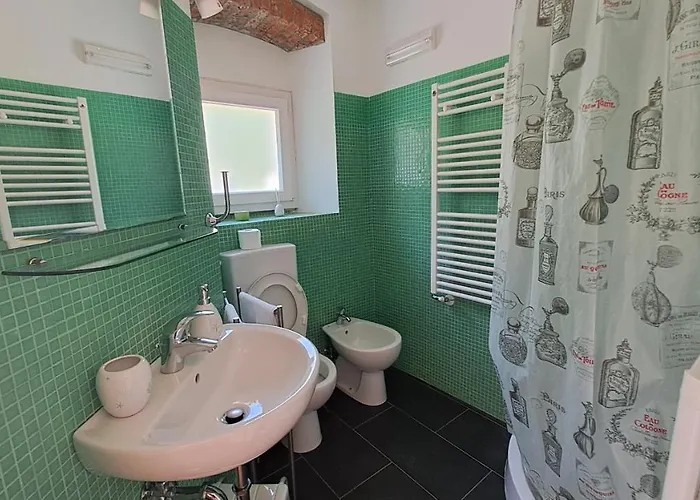 La Casina Rosa La Spezia